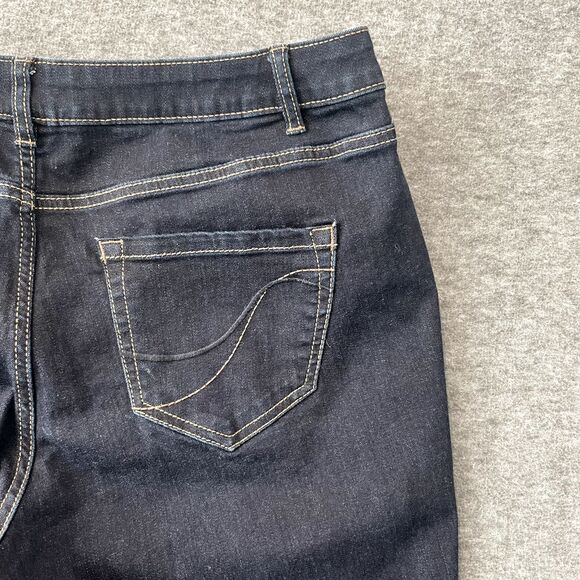 LANE BRYANT Jeans Womens 18 Dark Wash Mid Rise Stretch Boot Cut EUC Regular - Picture 1 of 15